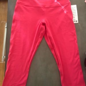 NWT  lululemon align HR Crop 23 “ pink size 10